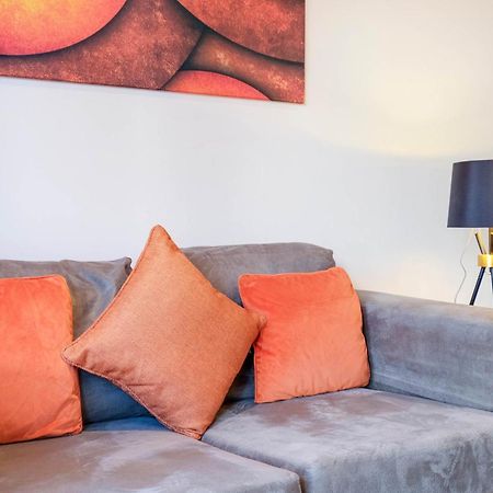 Alder House Serviced Apartment Maidenhead By 360Stays Exterior photo